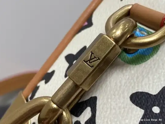 Cheap VUITTON SOFT MINI LOUIS TRUNK-18.5*13*8cm 0701